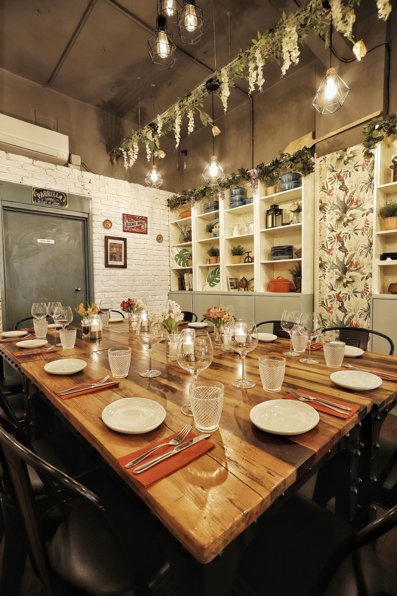 4 Locos Argentinian Restaurant Purley Venue for Bookings